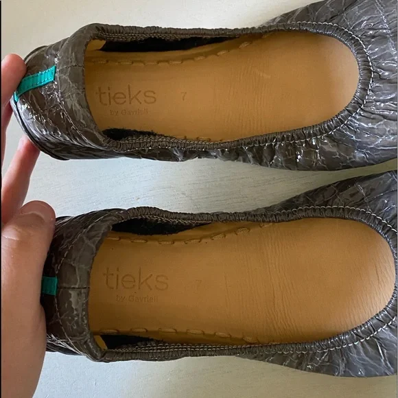 Tieks by Gavrieli Slate Grey Croc - Picture 2 of 6